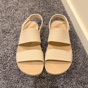 Reef Sandals - Beige